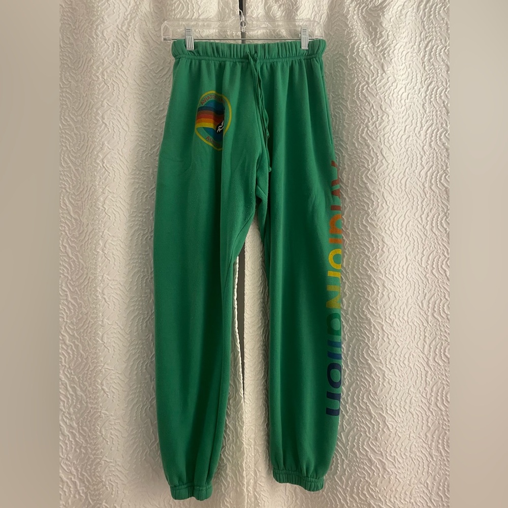 Size small Green Avaitor Nation Logo Sweatpants